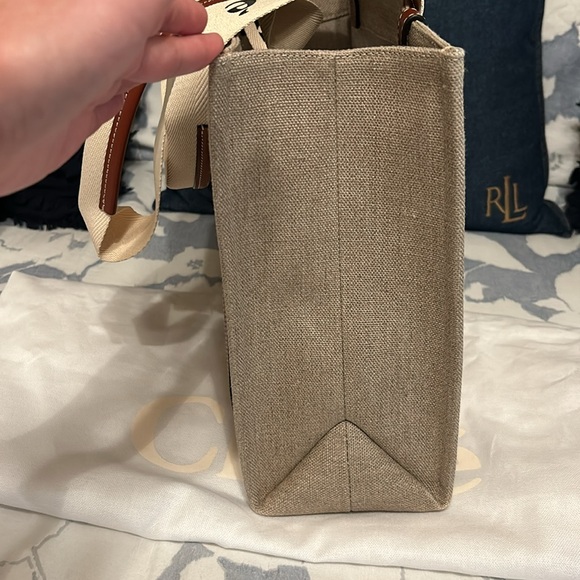 Chloe Medium Woody Tote - Picture 11 of 16